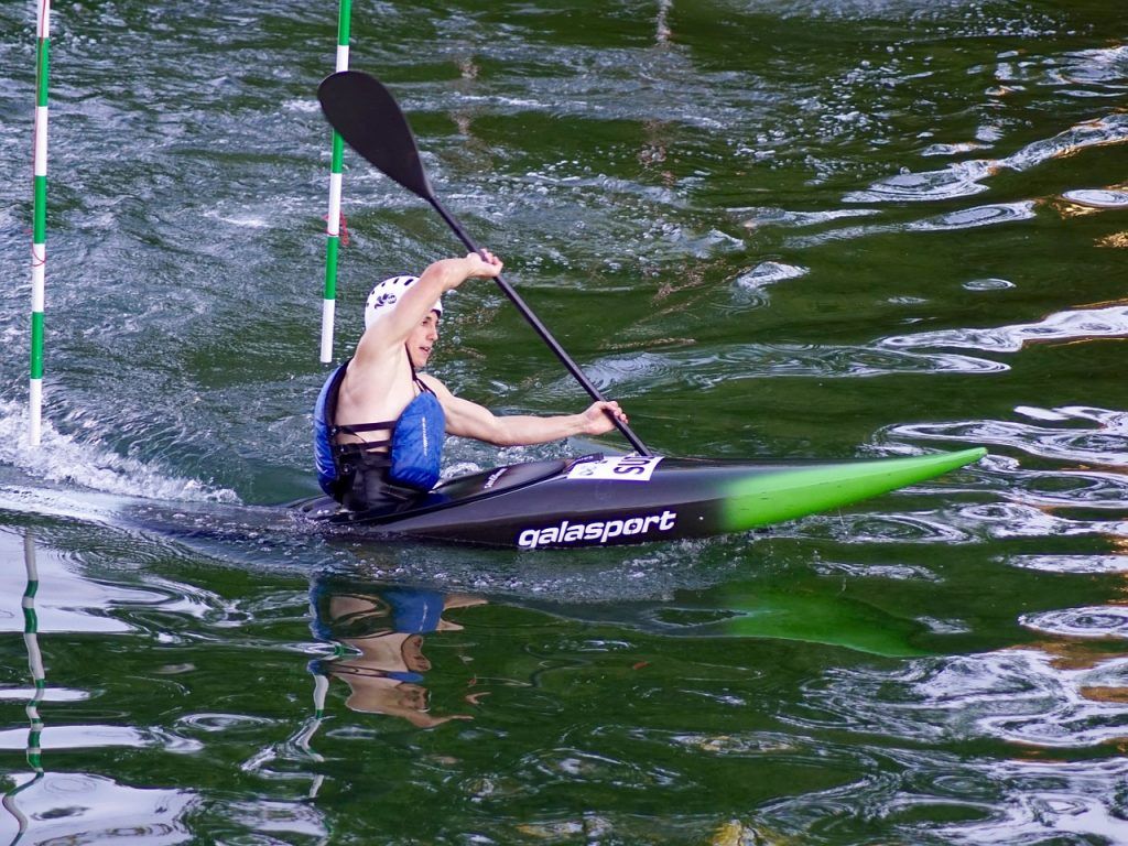 Deportes acuaticos - kayak- IMObariatrica