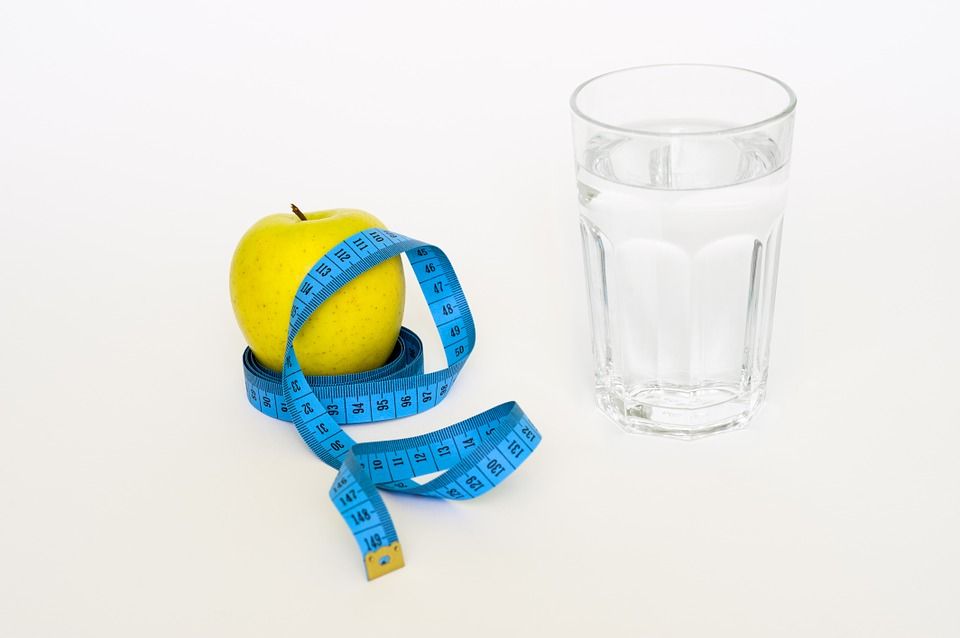 Beber agua - Nutrición y Dietética - IMOBariatrica Beber agua-Síndrome de dumping-IMOBariatrica