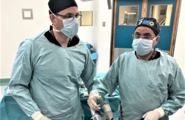FOTO DE LOS DOCTORES OPERANDO Categoría endocrinología - FOTO DE LOS DOCTORES OPERANDO